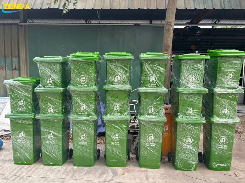 Thùng rác nhựa composite 120l siêu bền