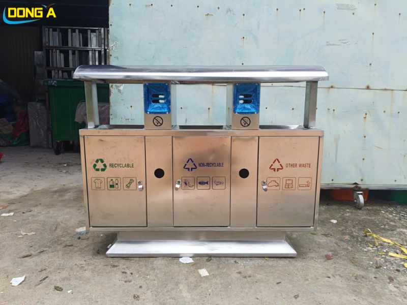 Thùng rác inox 3 ngăn ngoài trời