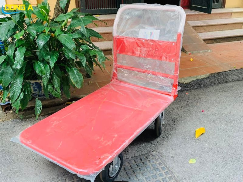 Xe đẩy hàng 500kg XTH 200T – Vững chắc, chịu lực, vận chuyển chuyên nghiệp