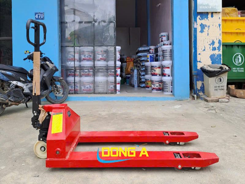 Xe nâng pallet bằng tay 5 tấn