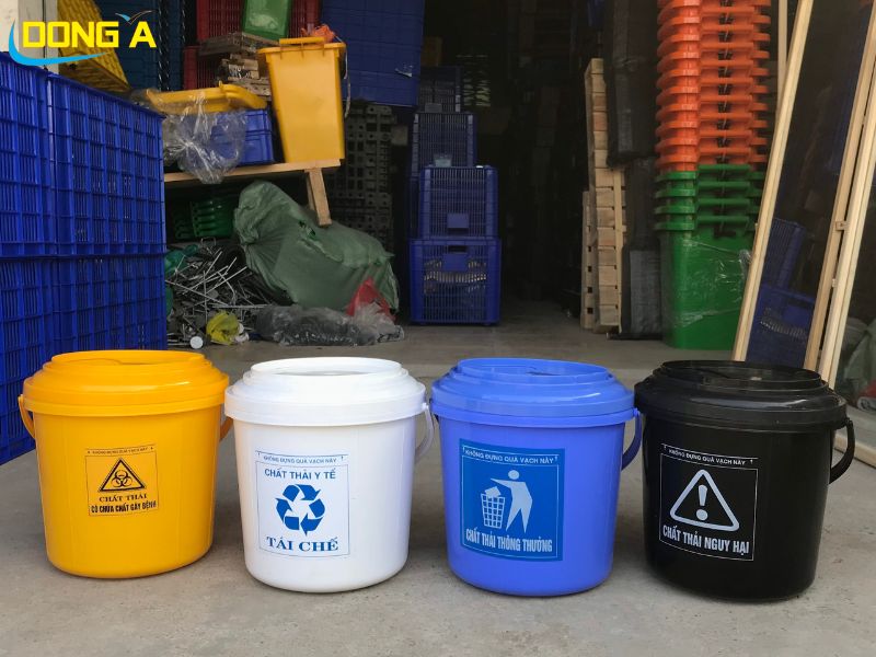 Xô đửng rác y tế 22 lít có 4 màu phân loại rác
