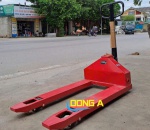 Xe nâng pallet bằng tay 5 tấn 