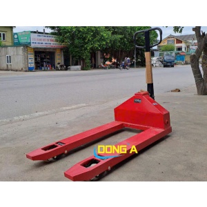 Xe nâng pallet bằng tay 5 tấn 