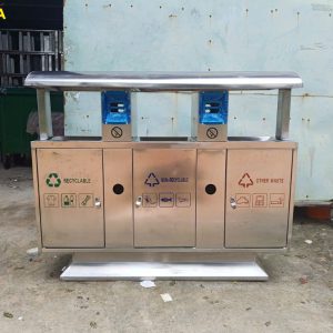 Thùng rác inox 3 ngăn ngoài trời