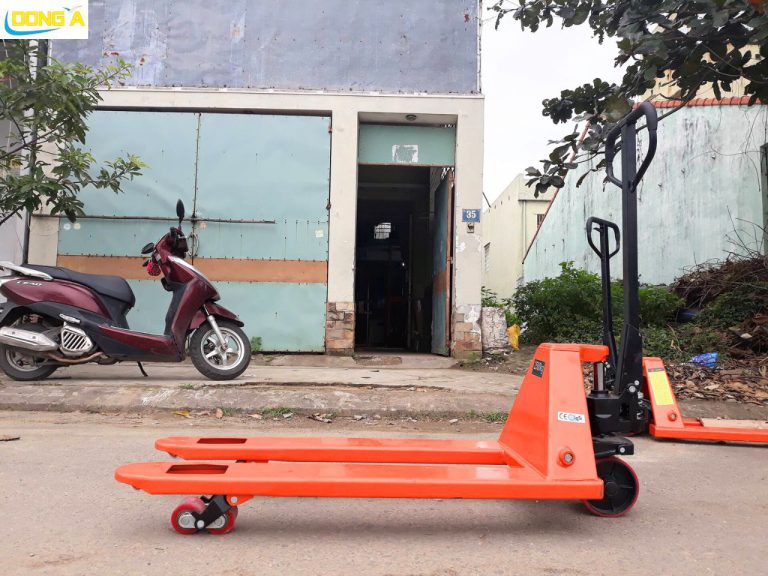 Bảng Giá Xe Nâng Tay 2026 – Cập Nhật Mới Nhất | Xe Nâng Đông Á