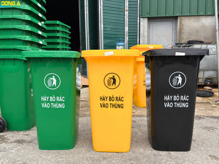 Đông Á về kho gần 1.200 thùng rác công cộng 120L, 240L, 660L