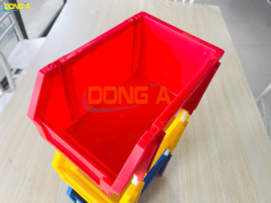 Khay nhựa A6 ba màu chính xanh, đỏ, vàng